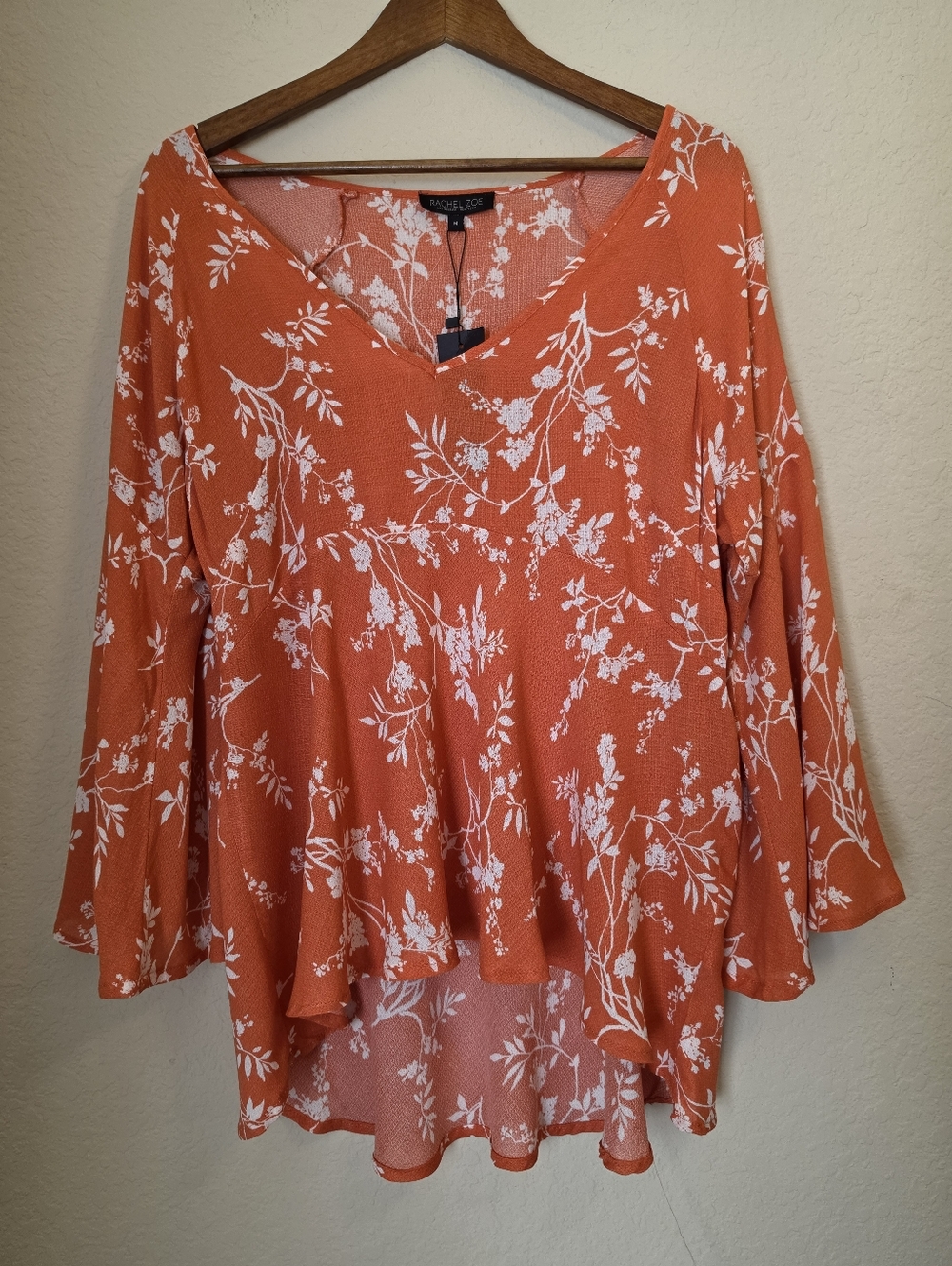 NWT Rachel Zoe Blouse Womens Medium Orange White Floral Flutter Sleeve Boho Chic